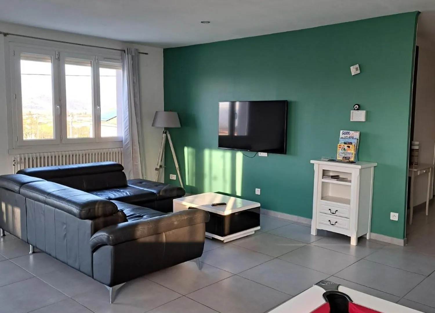 Апартаменты Le Brin De Soleil Reposant Saint-Maurice-l'Exil